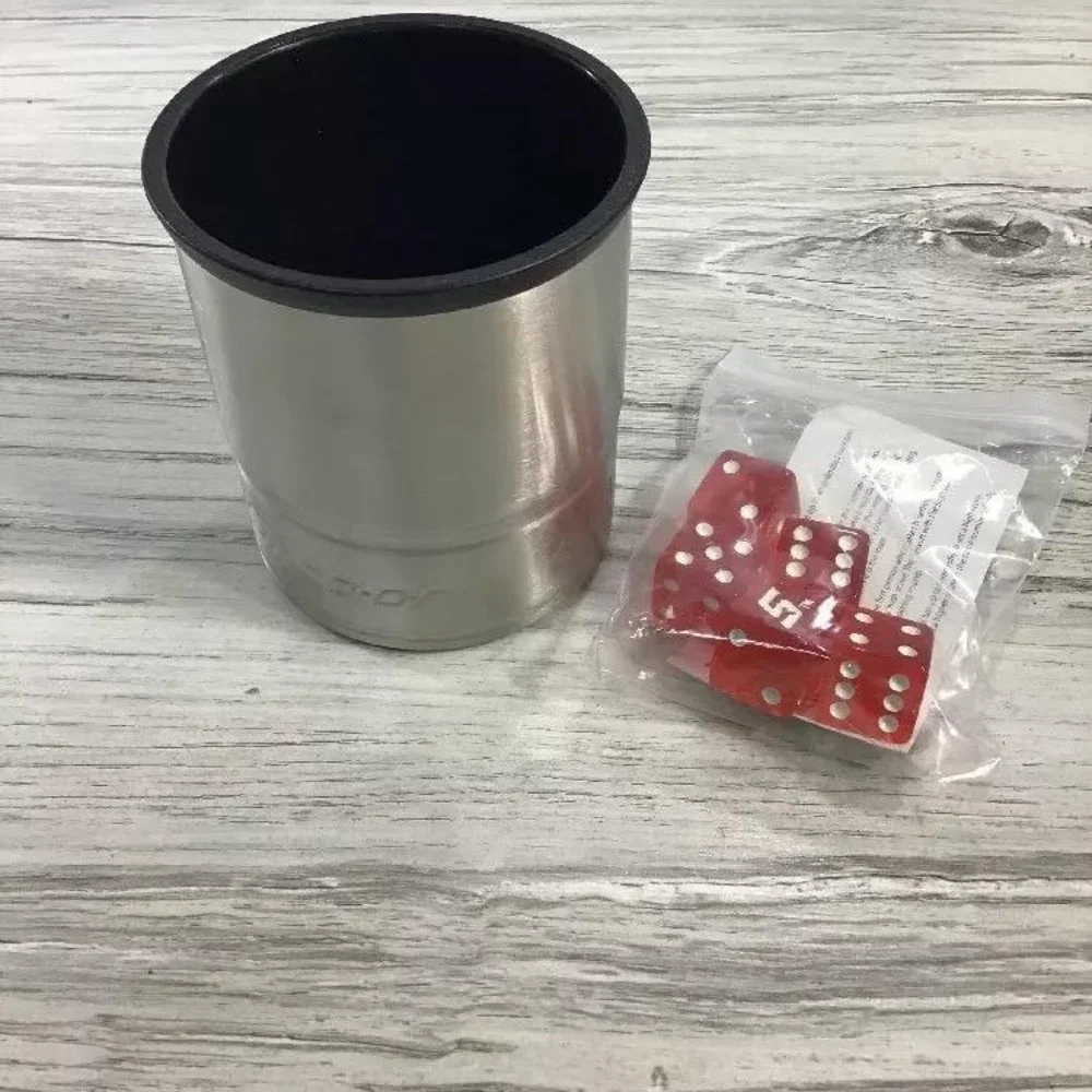 NEW SNAP-ON TOOLS DICE CUP WITH 5 RED DICE SOCKET DESIGN GAME - Picture 2 of 4